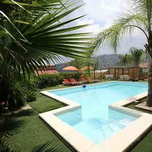 https://villa-delle-palme-furci-siculo.sicilyhotelsitaly.net